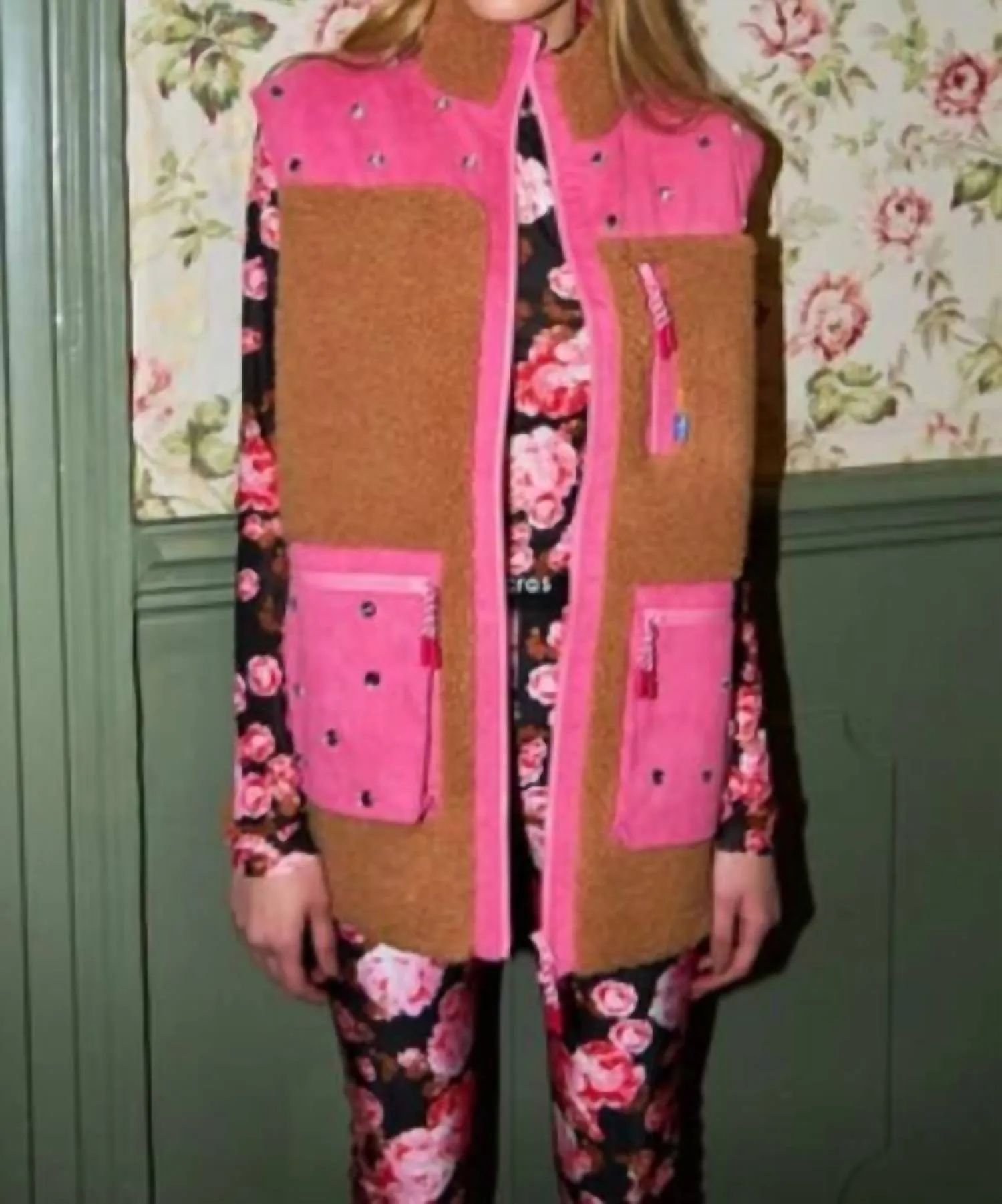 Adele Vest In Pink/brown