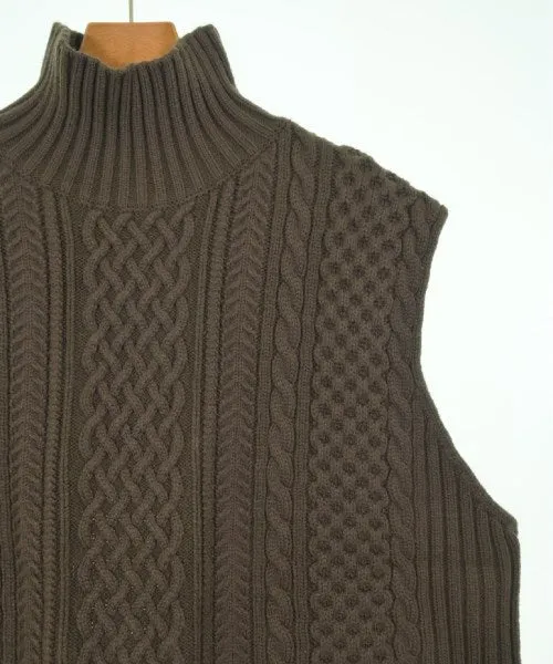 Apart By Lowrys Sleeveless tops