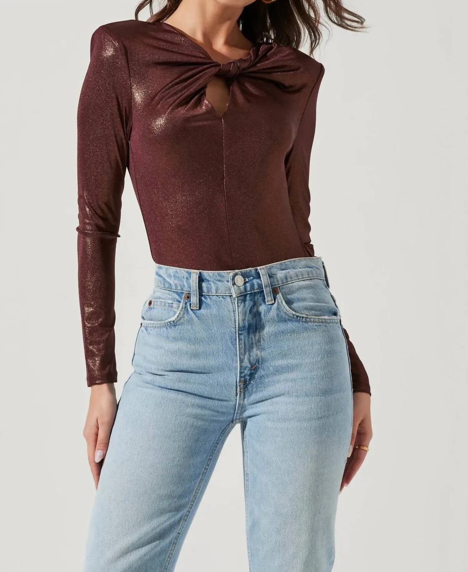 Barcelona Twist Front Bodysuit In Chestnut