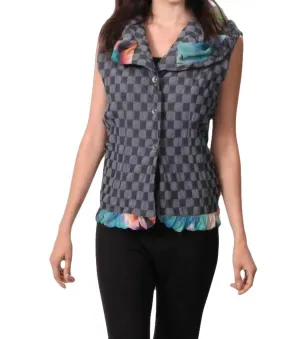Checkerboard Ruffled Vest In Grayblack