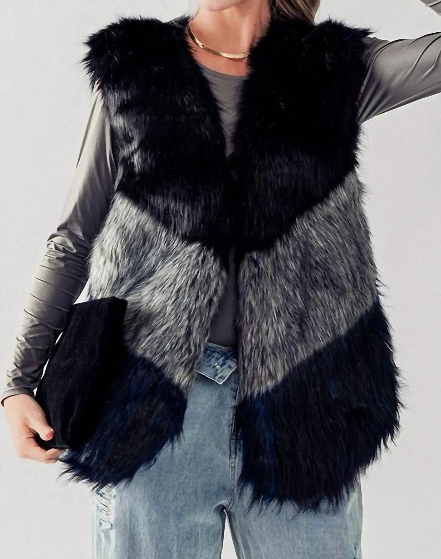 Colorblock Faux Fur Vest In Navy