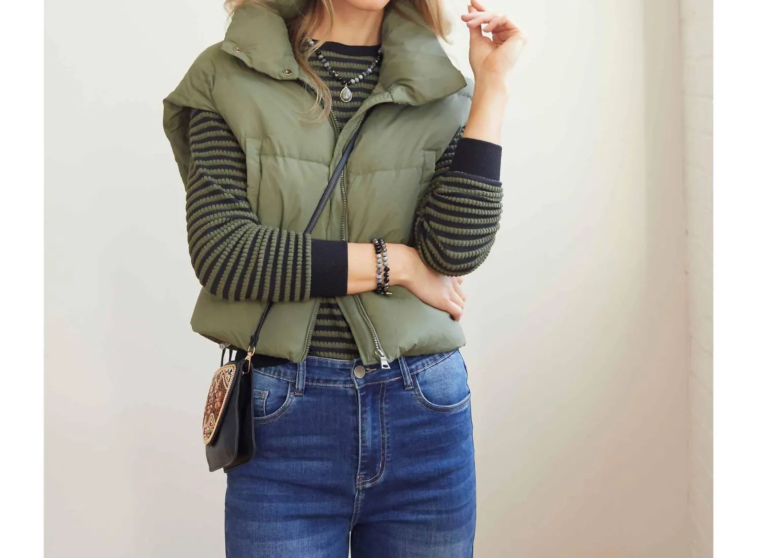 Jana Chunky Down Vest In Olive