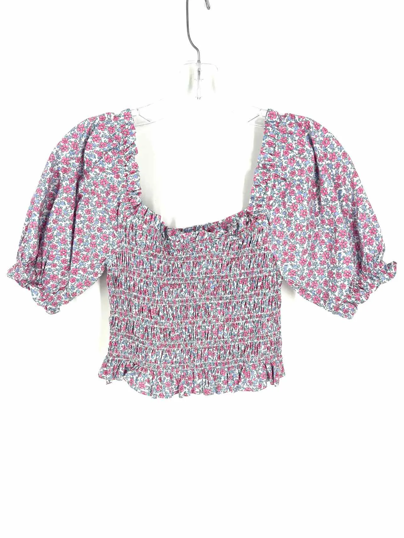 Lush Size M Wh/Bl/Pk Floral Smocked Tops Top-Short Sleeve