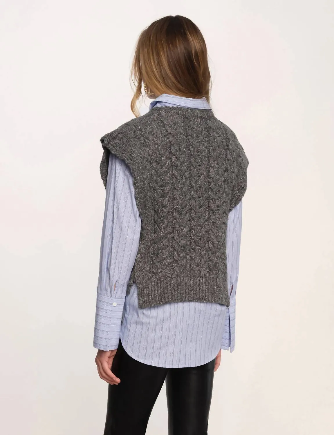 Meil Vest In Tar