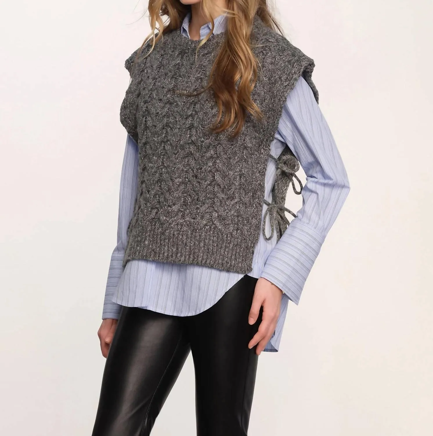 Meil Vest In Tar