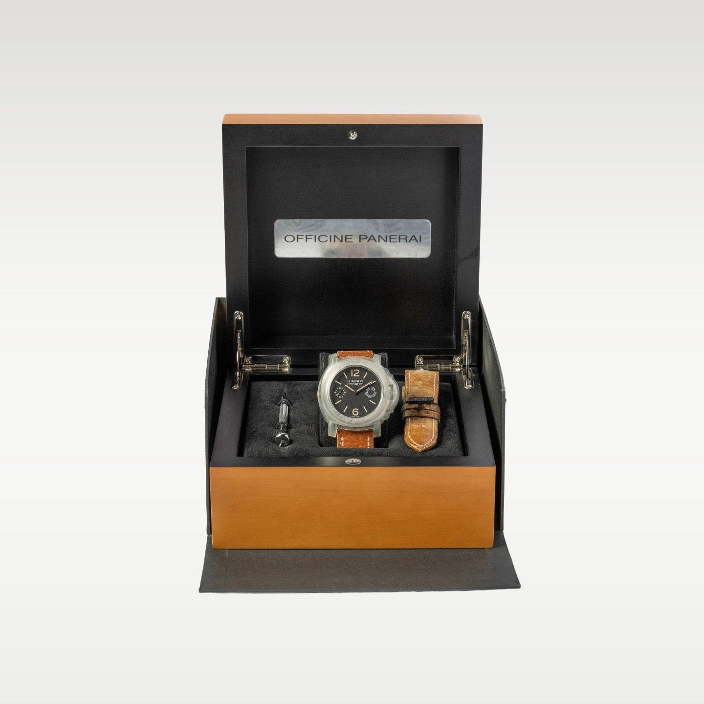 Panerai 3 Days GMT 01320