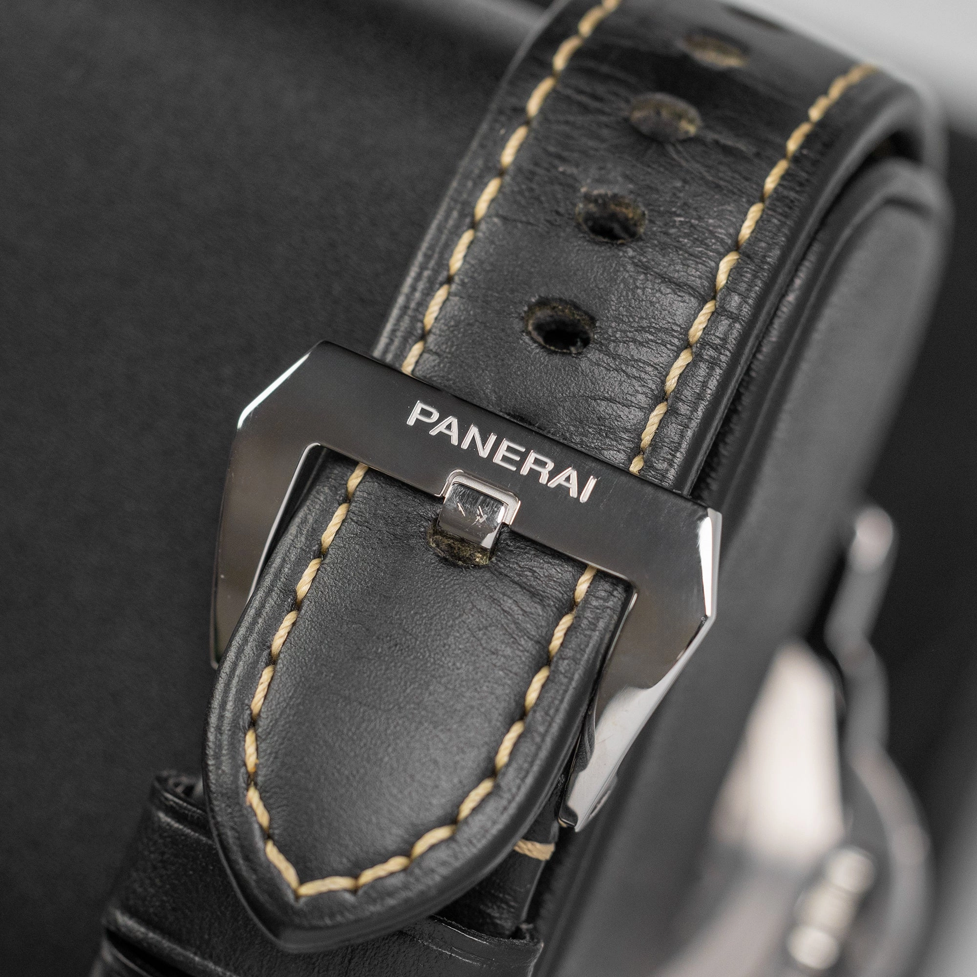Panerai Luminor Base Logo PAM00773