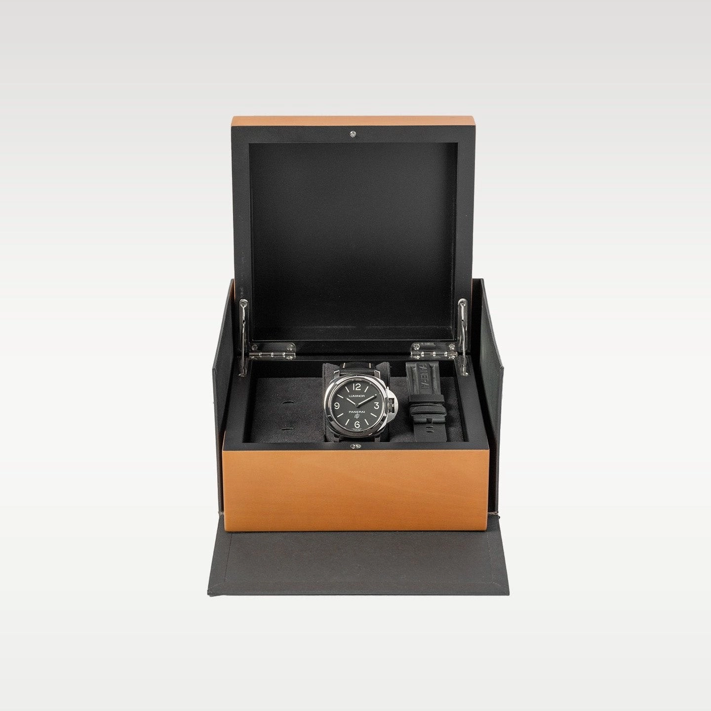 Panerai Luminor Base Logo PAM00773