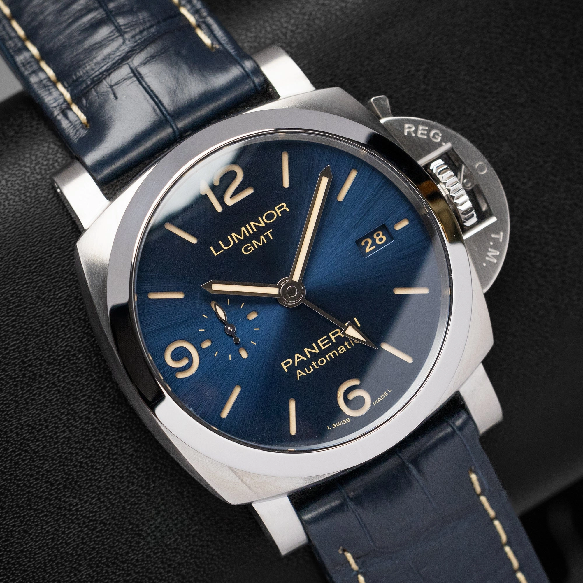 Panerai Luminor GMT Pam 1033