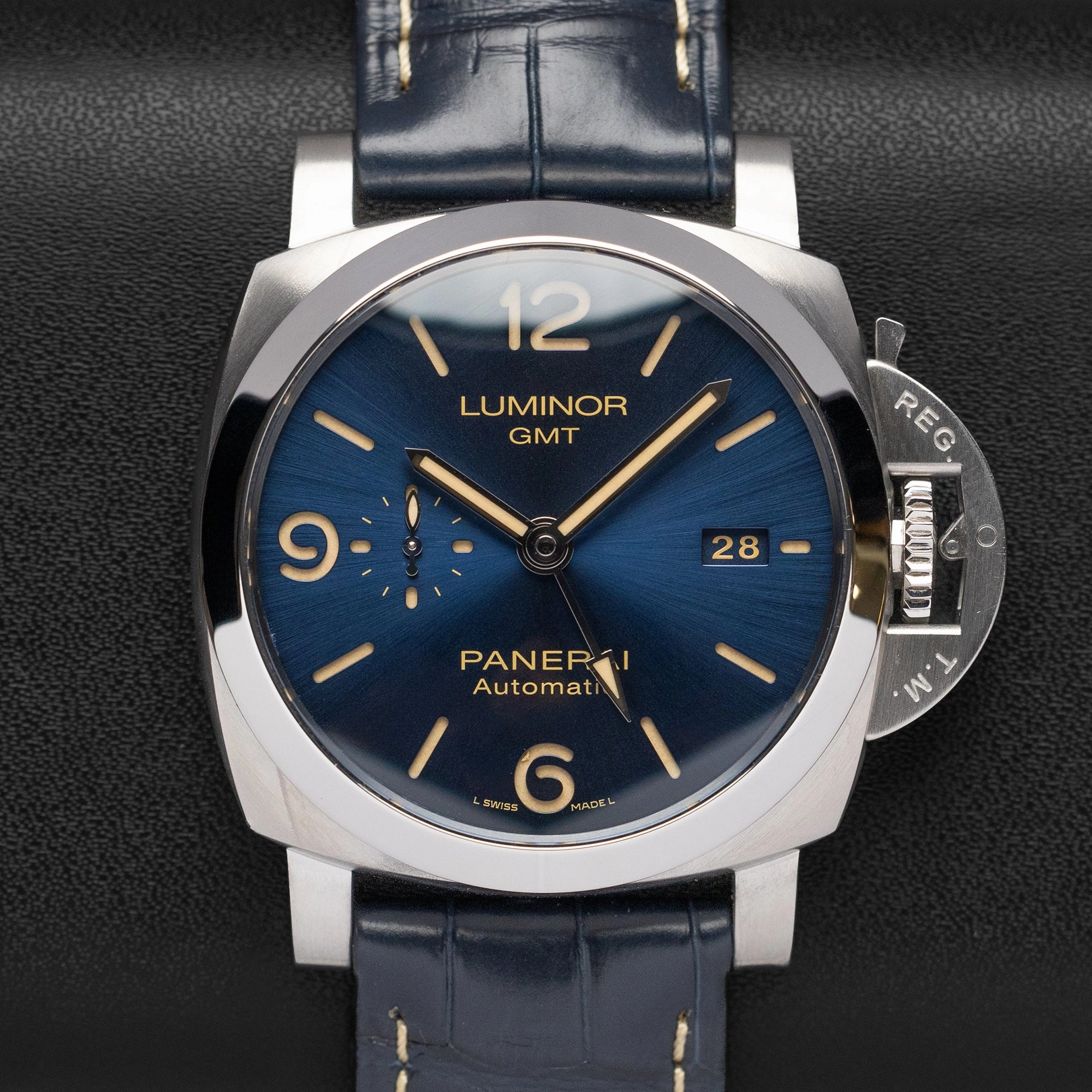 Panerai Luminor GMT Pam 1033 affordable sports watches lightweight cycling smart running swimming sports watches