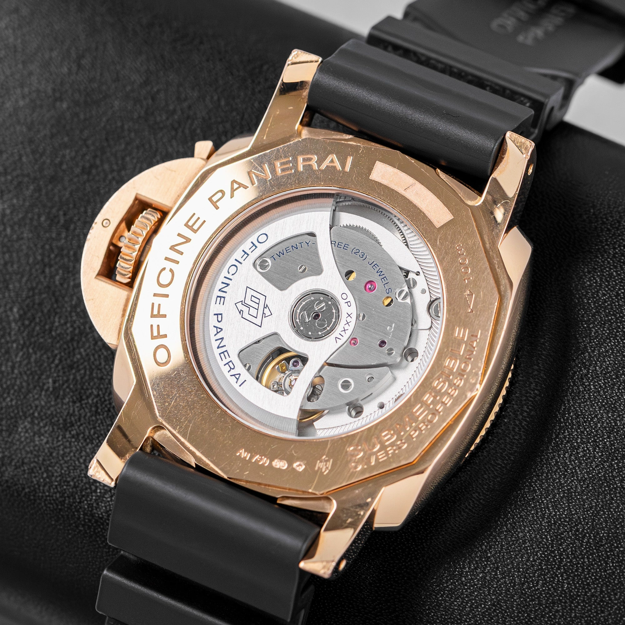 Panerai Submersible Goldtech Pam 00974