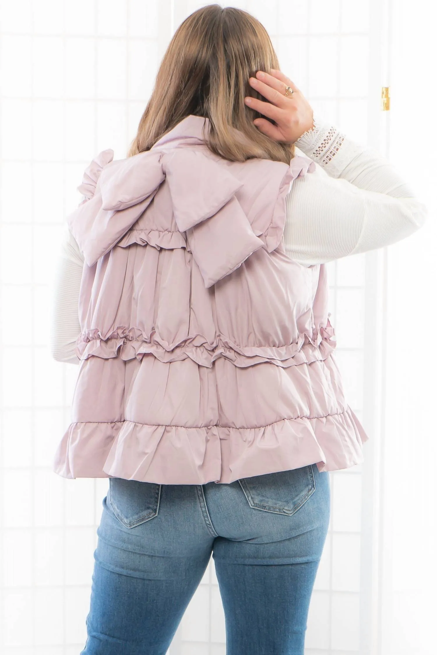 Ruffle Trimer Vest In Pink