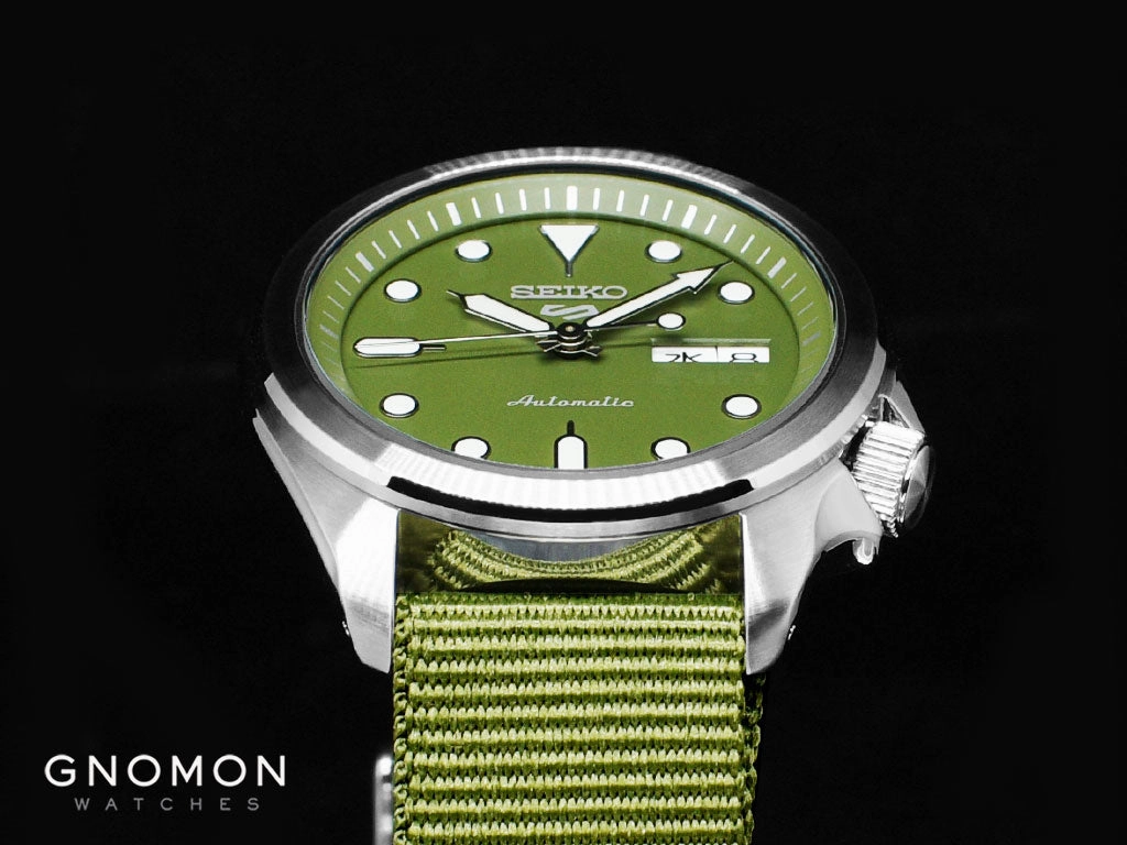 Seiko 5 Sports ??Sports Style?? Military Green 40 Ref. SBSA055