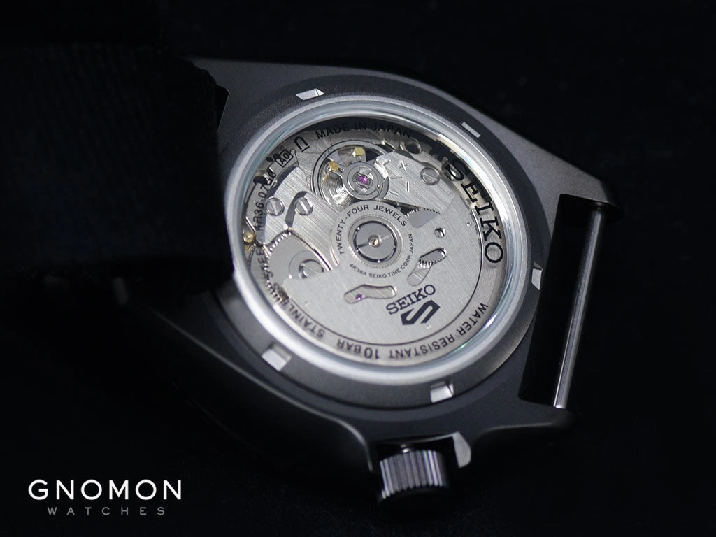 Seiko 5 Sports ??Street Style?? Blackout Ref. SBSA025