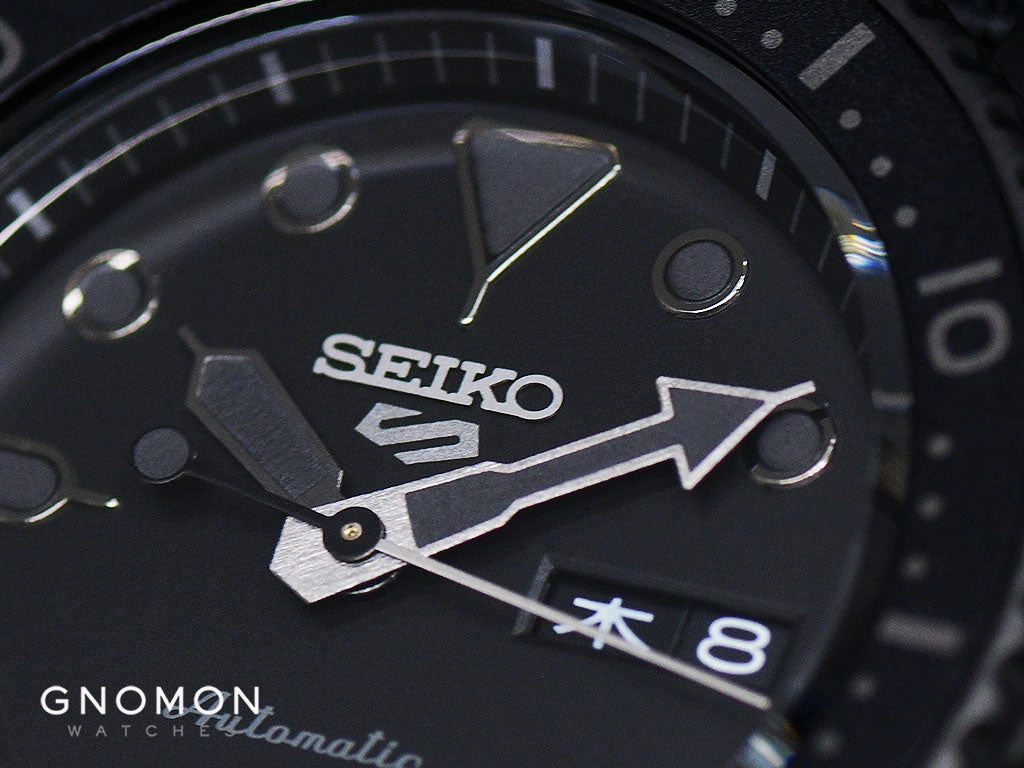 Seiko 5 Sports ??Street Style?? Blackout Ref. SBSA025