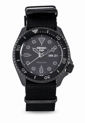 SEIKO 5 Sports SRPD79K1 Automatic Watch for Men,men's watches,watch for men, best men's watches,luxury men's watch,minimalist men's watch,casual men's watch,dress watch for men,automatic men's watch,quartz men's watch,cheap men's watch. business wa