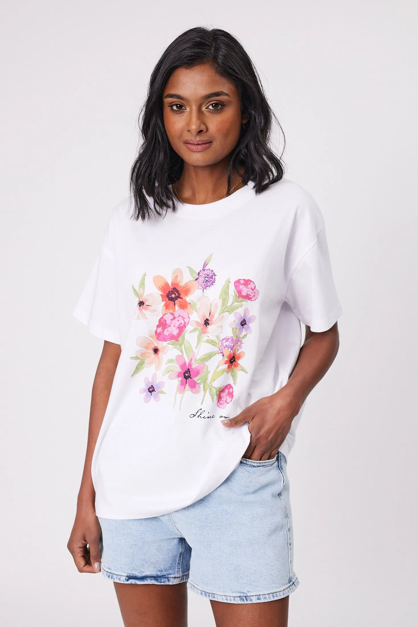 Shine On Label Floral Fantasy Tee White