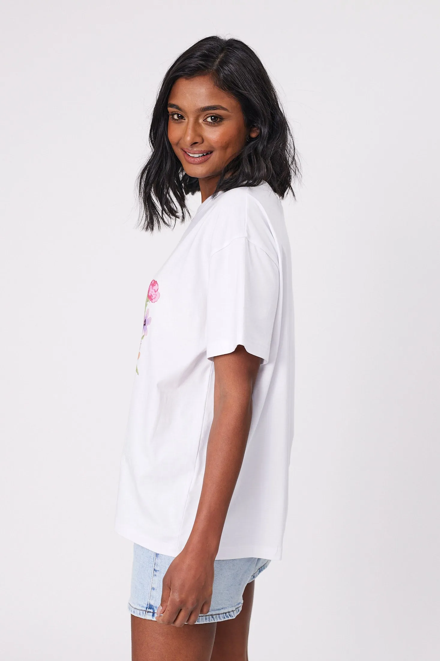 Shine On Label Floral Fantasy Tee White