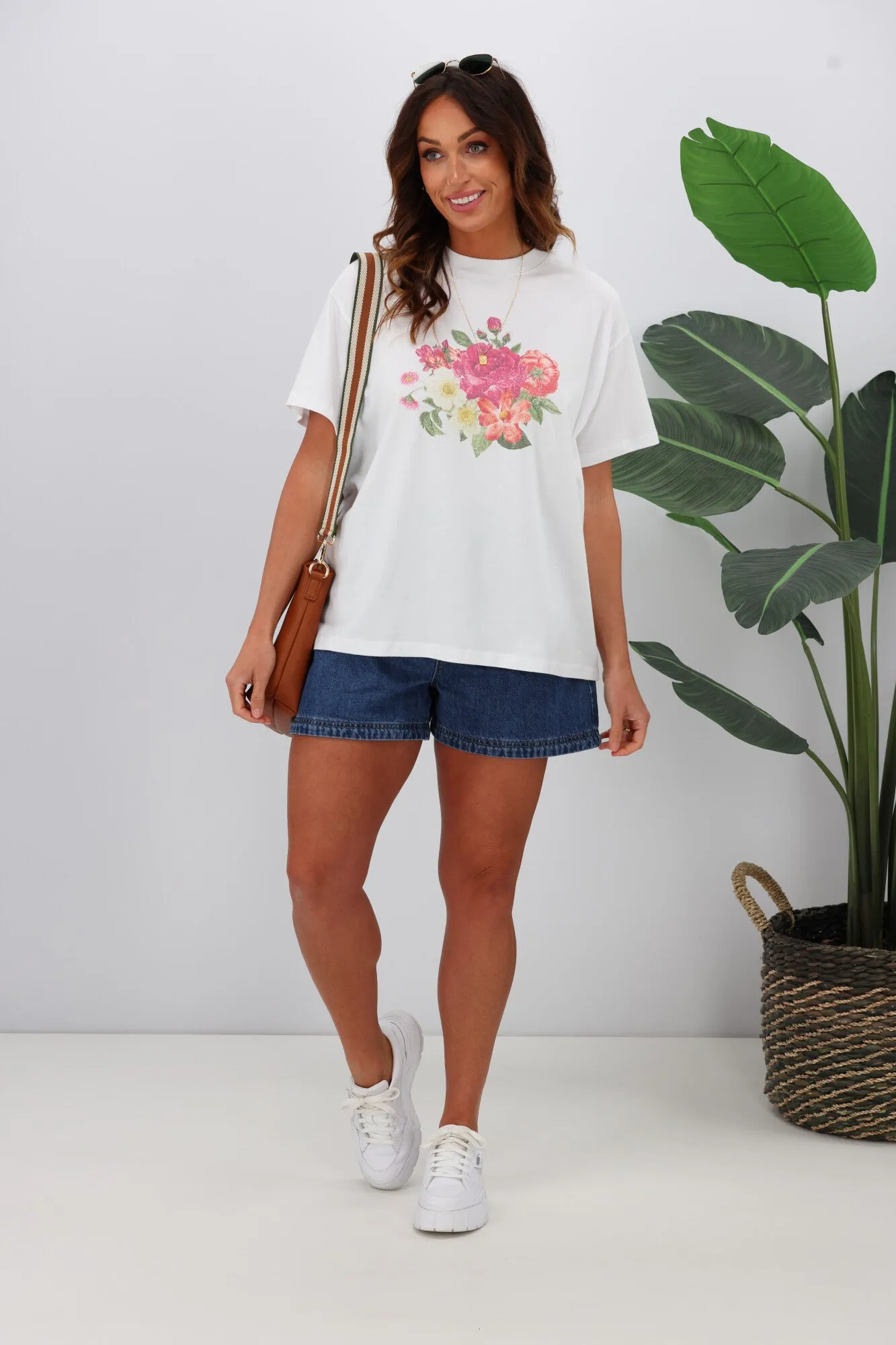 Shine On Label Flower Bunch Tee White