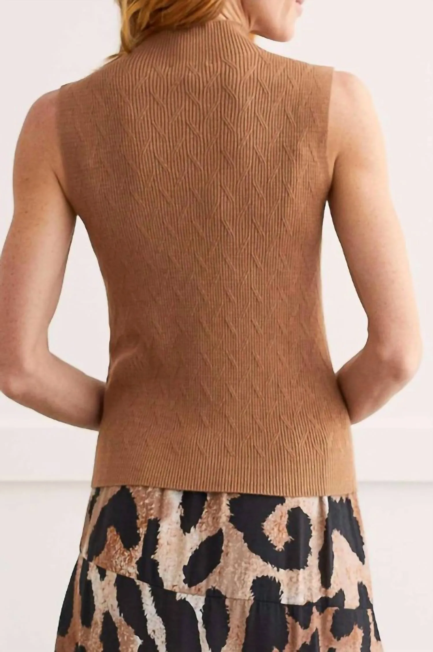 Sleeveless Mock Neck Top In Cinnamon