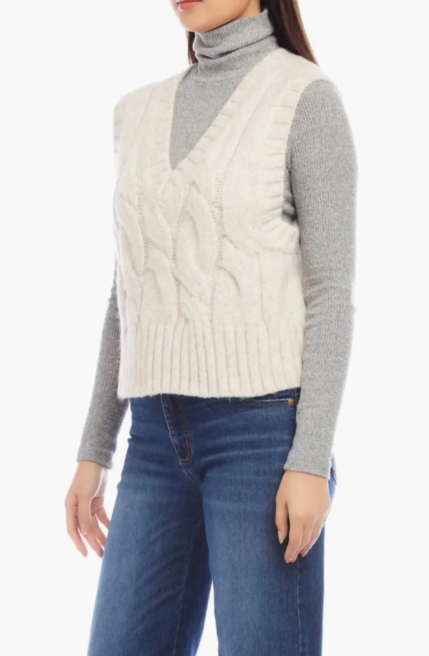 Sweater Vest In Beige