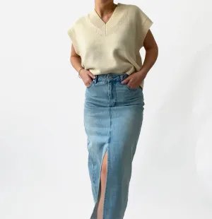 Sweater Vest In Cream