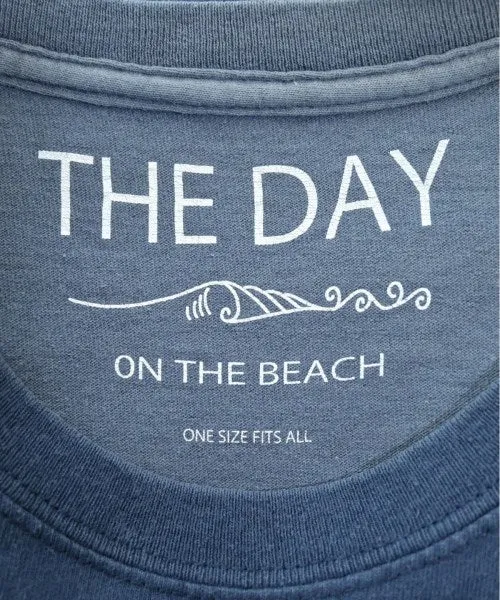 THE DAY ON THE BEACH Tee Shirts/Tops