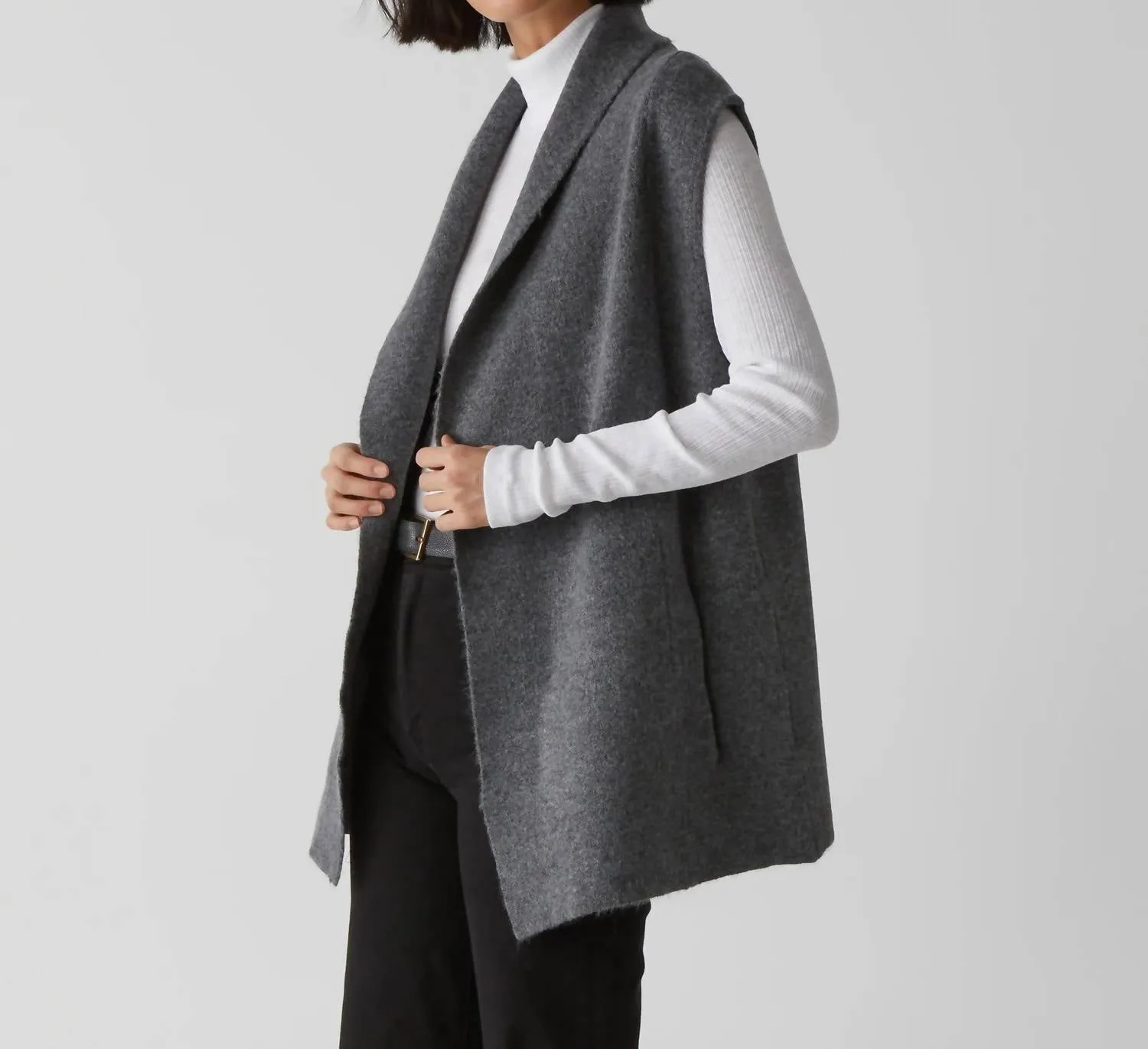Tyler Open Front Vest In Grey