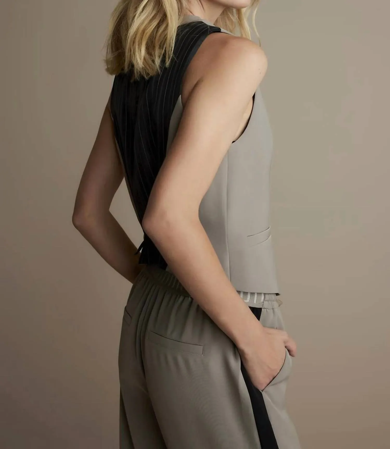 Waistcoat Fluid Vest In Clay