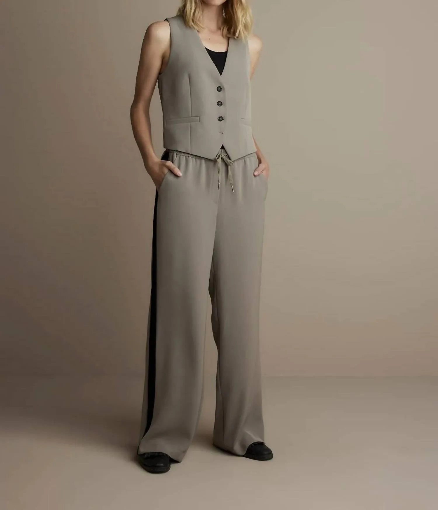 Waistcoat Fluid Vest In Clay